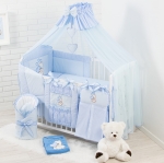 16 Teiliges Babybettwäsche Set bestickt mit einem Teddybären mit Herz inkl. Betthimmel Blau