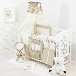 19 Teiliges Babybettwäsche Set bestickt mit einem Teddybären mit Herz inkl. Betthimmel Dunkelbeige
