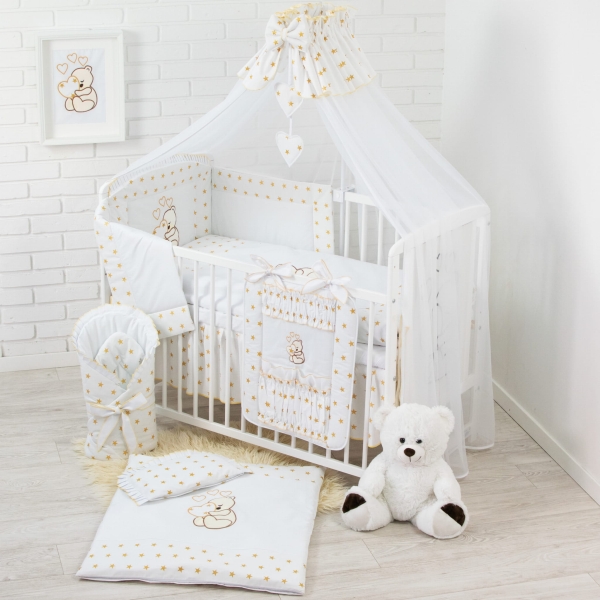 17-teiliges Babybett & Bettwäsche komplett Set inkl. Matratze (Teddybär mit Herz und goldenen Sternchen)