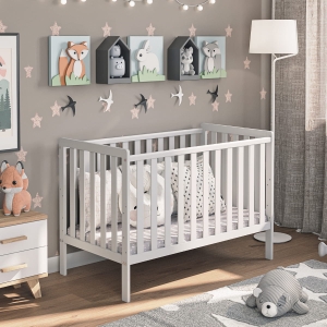 LuLu Weißes Babybett für Säuglinge  *(Schriftart: Georgia)*